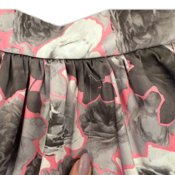 Juicy Couture Pink Gray White Floral Layered Mini Bubble Tulle Skirt Size 4 - Picture 10 of 10
